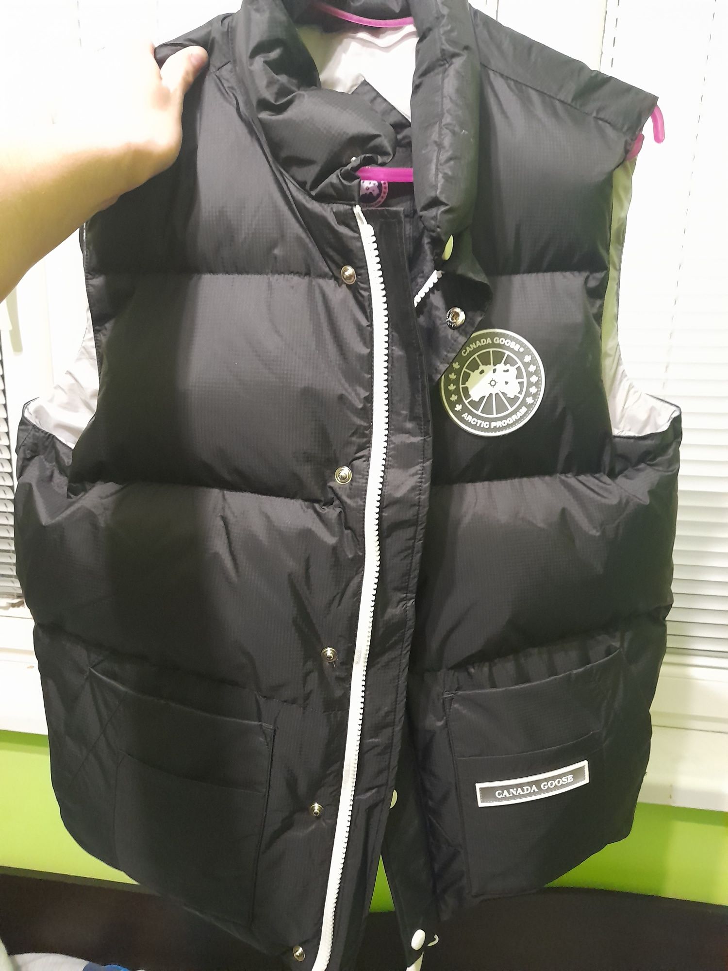 Оригинално Canada Goose Елече