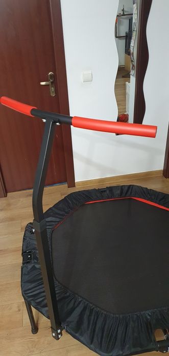 trambulina fitness pentru adulți și copii