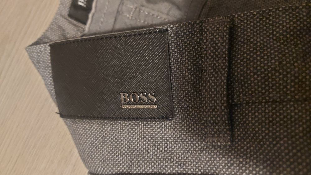 Boss hugo boss панталон 34/36