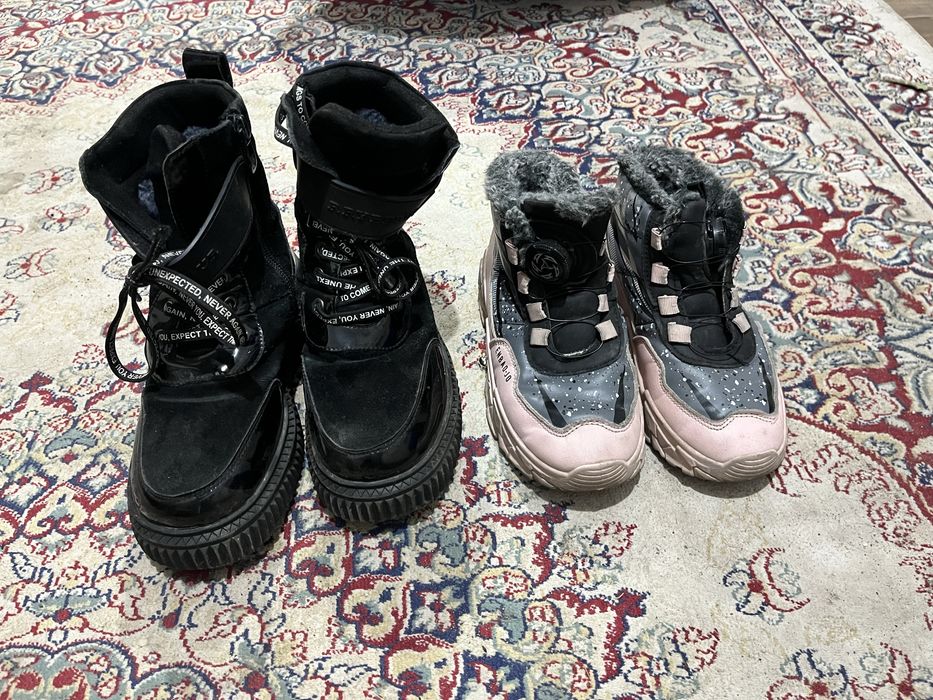 Продам сапожки для девочек