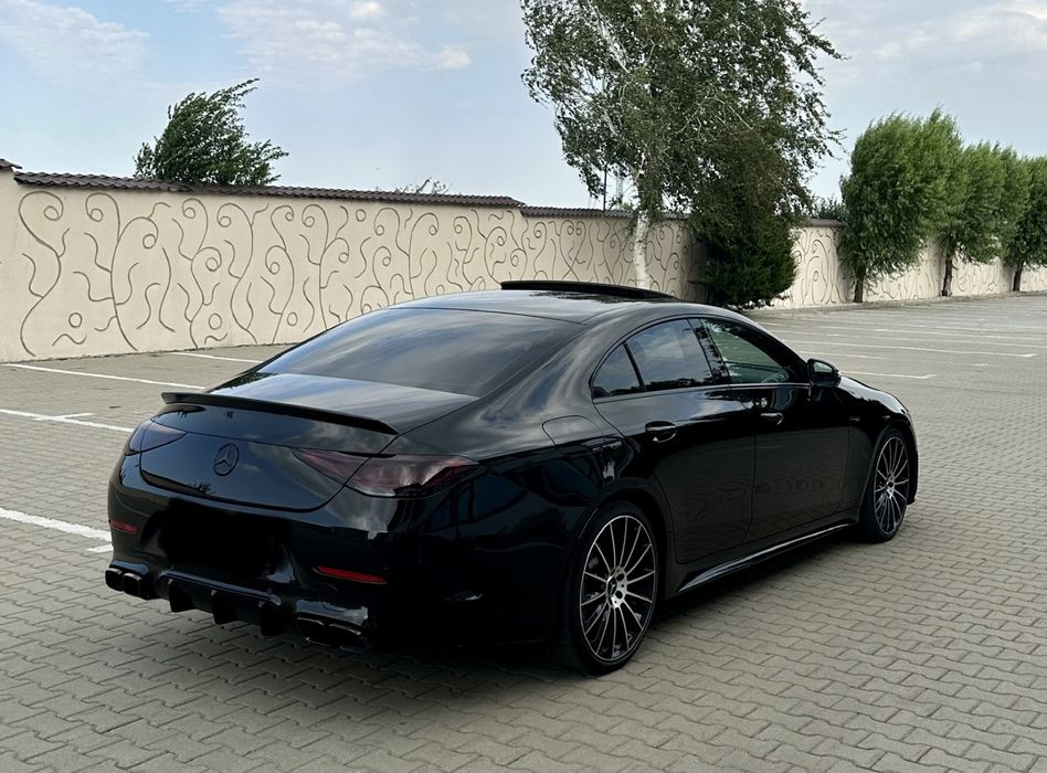 Vand CLS 450 paket 63 AMG hibrid schimb cu garsoniera sau apartament