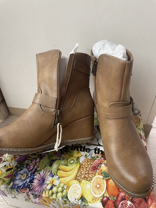 Refresh нови дамски боти