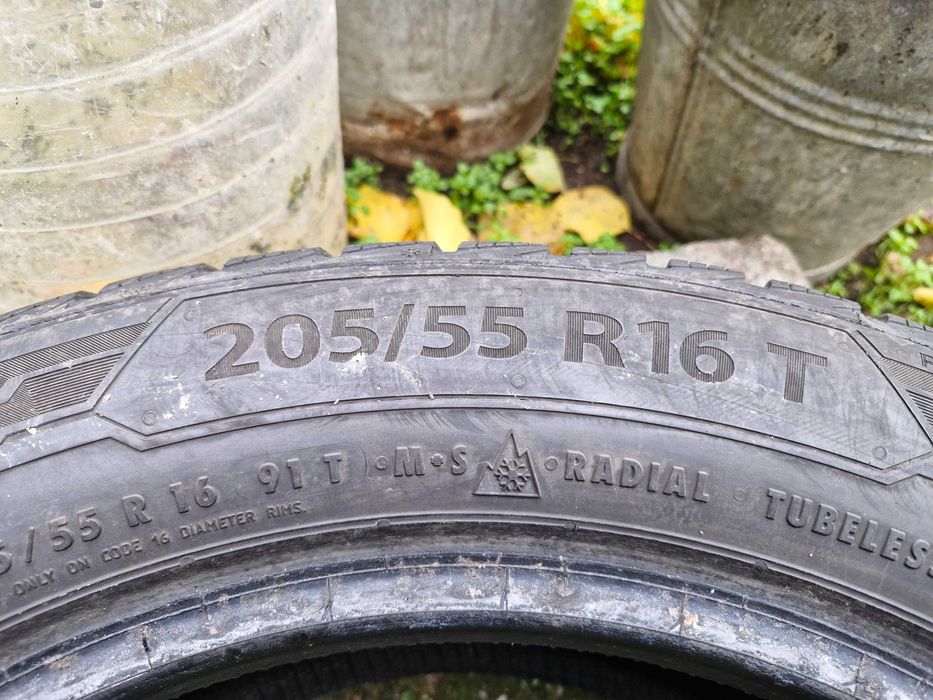 Гуми BARUM Polaris5 205 55 R16 Зимни!  DOT 2720 2бр.