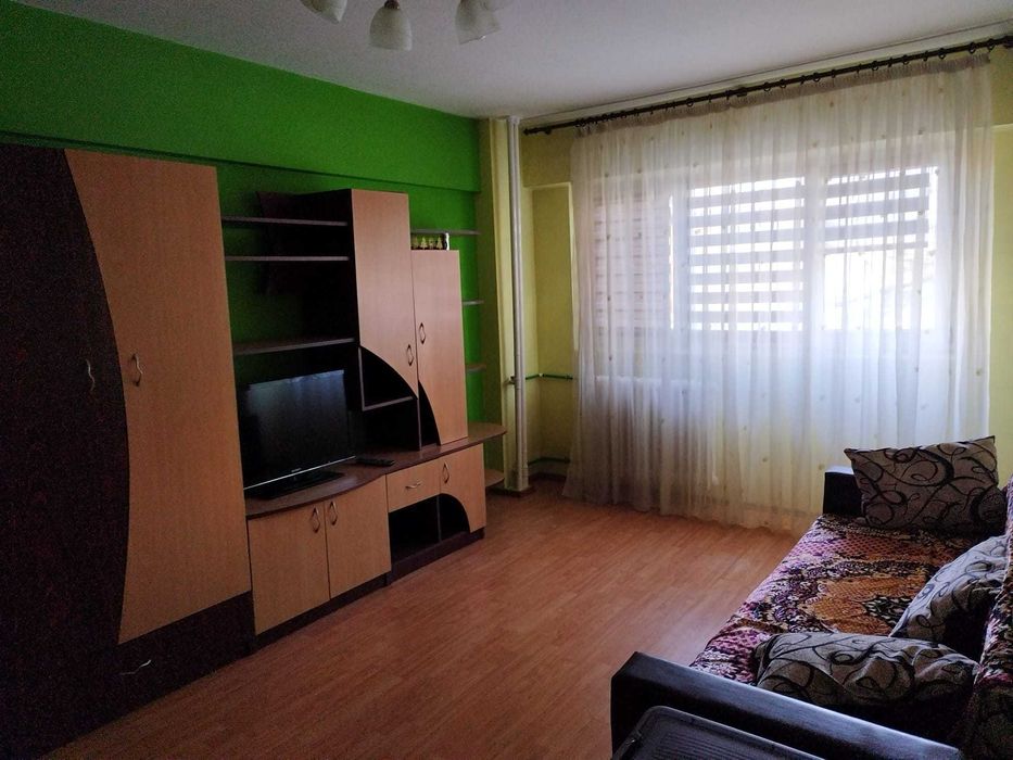 Inchirieri apartament , 2 camere decomandat, etaj 1, complet utilat