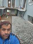 Vând piatra cubica și montez  montez pavele  cu ecsperienta mare