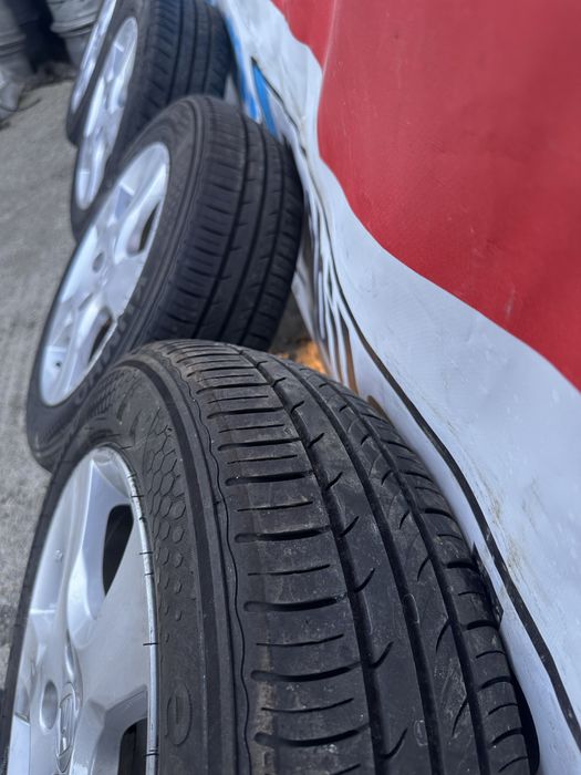 15 4х100 джанти с летни гуми