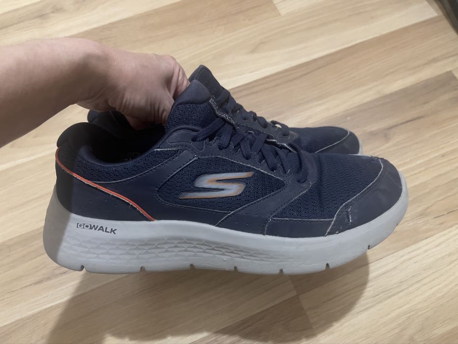 Кроссовки skechers