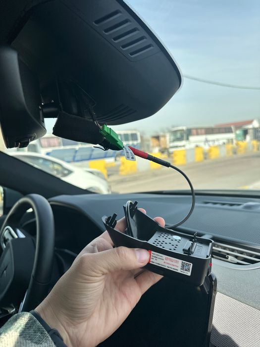 Polestar 2 видео регистратор 4K