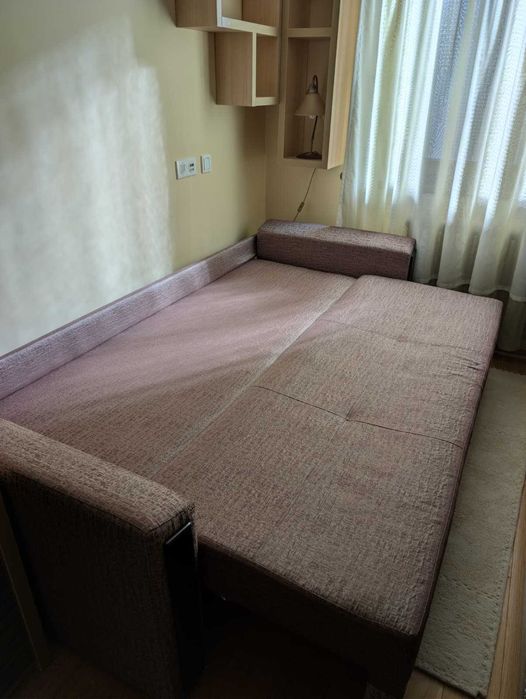 Canapea extensibila si dulap