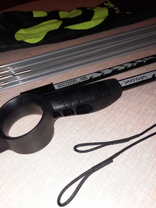 Лък за стрелба, с включени стрели