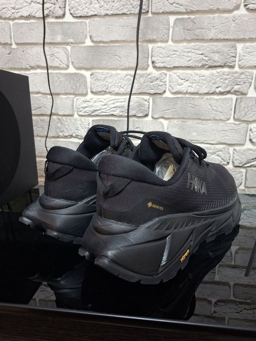 Оригинальные кроссовки HOKA