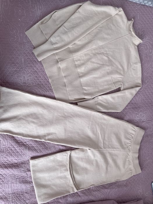 Костюм женский брючный