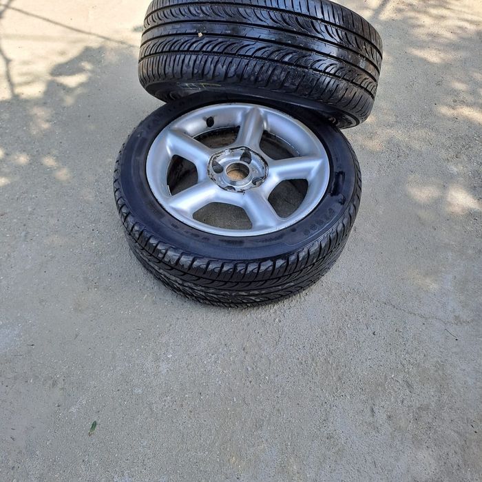 Set 4 Jante Roti Aliaj 205 50 R16  ford focus  anvelope  M+S