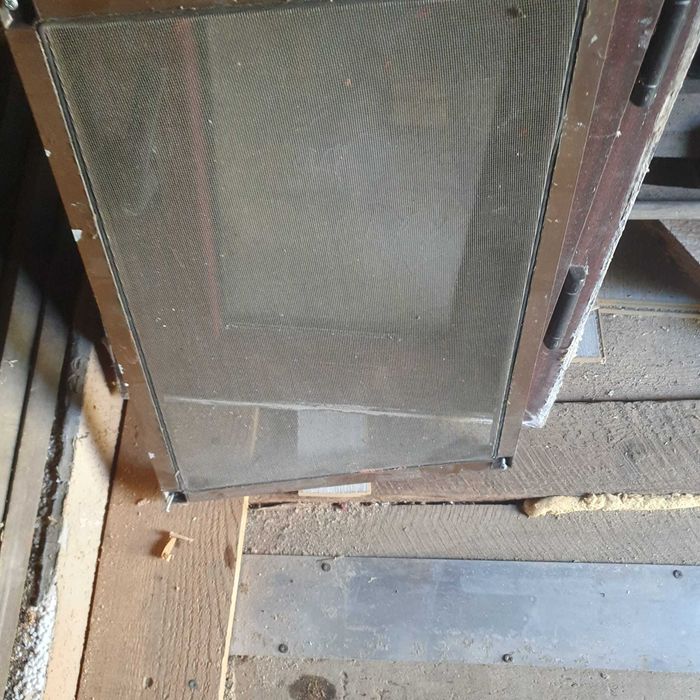 Fereastra termopan maro pt baie,camara,etc