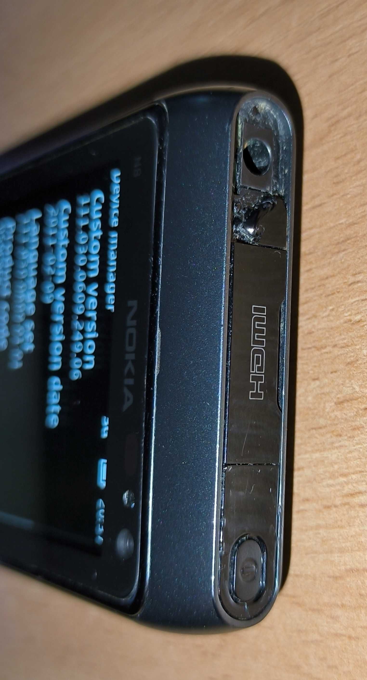 GSM Nokia N8 -пълен, оригинален комплект апарат, кутия, зарядно, кабел