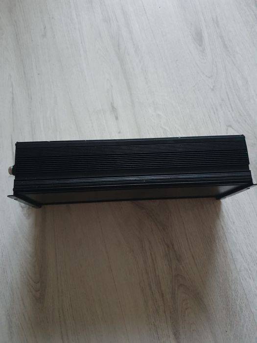 Vând invertor 2kw 12v
