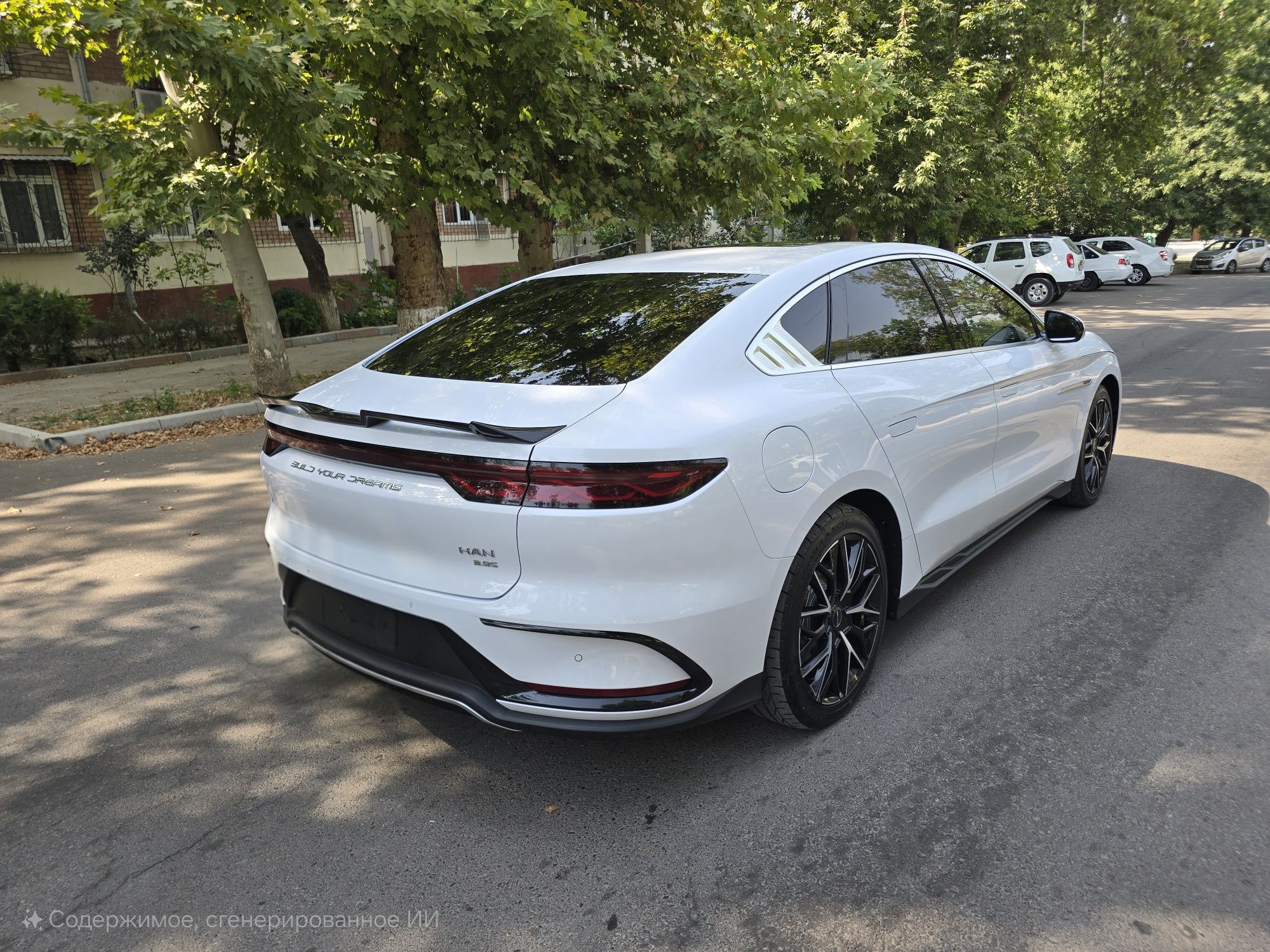 BYD HAN  dual motor