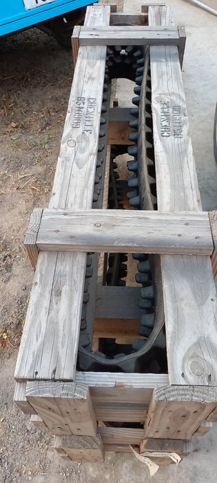 Гумени вериги за мини багер 230x42x72