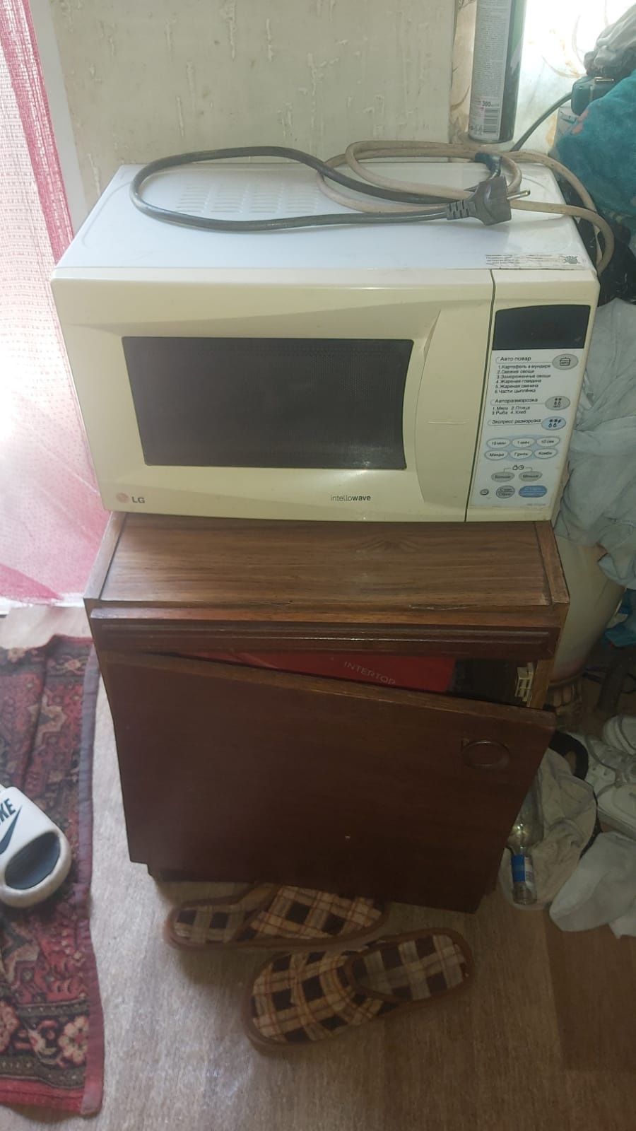 Продается микроволновая печь