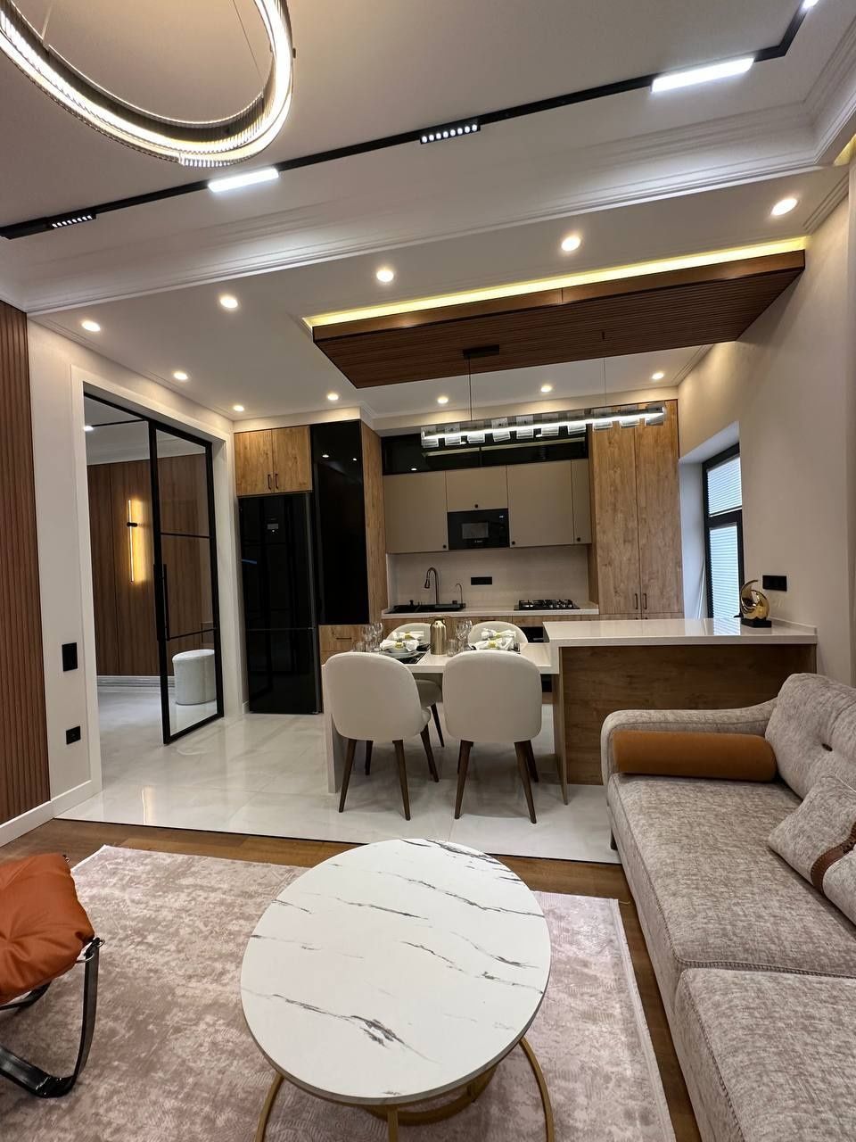 Kvartira продается 4/5/8 на ЖК Centrado Ц1