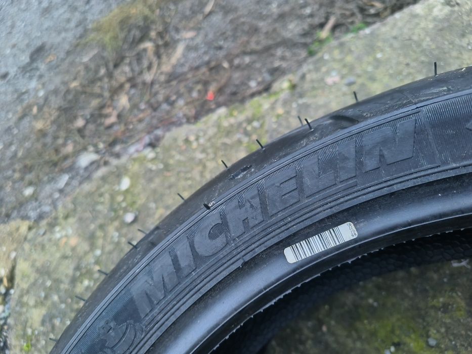 Michelin Scorcher 11