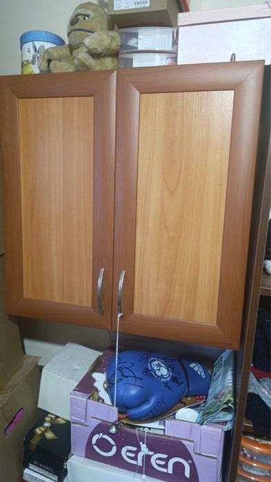 Продам шкафы для хранения вещей