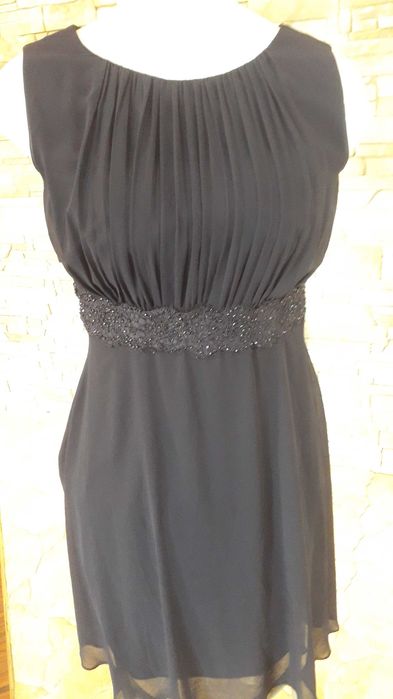 Ефирна Рокля за празниците