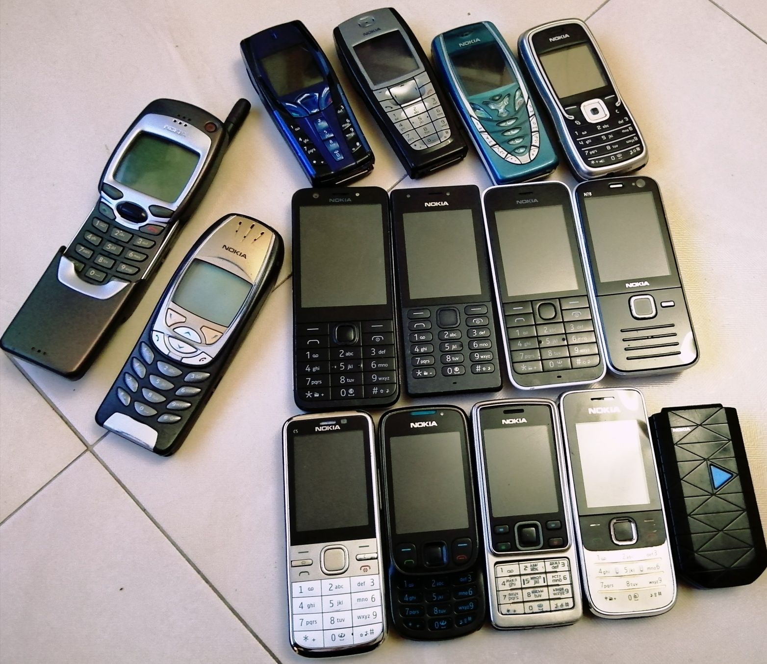 Nokia 7110,6310i,7210,7250,6220,5500d,230,220,216,N78,C5,6303,7070,