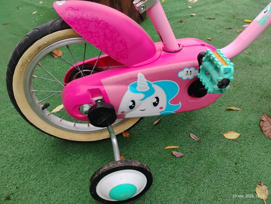 Bicicleta pentru fete BTWIN roz