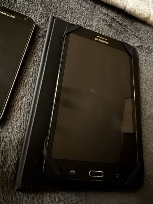 Pachet Samsung Tab 4 + Galaxy J3 + Nokia (funcționale & piese)