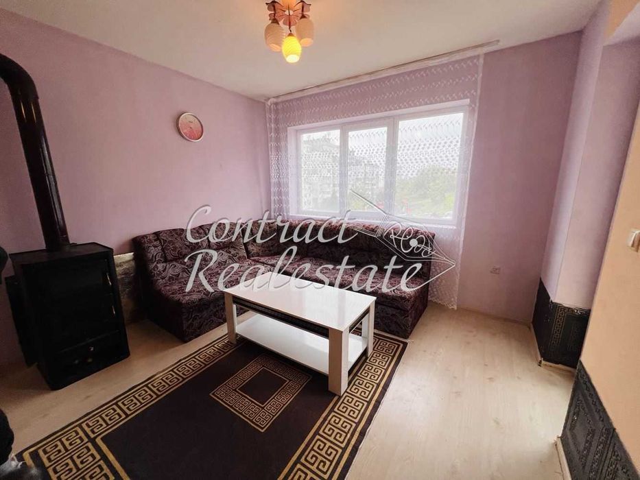 Дава се под наем Двустаен апартамент в Варна, Център - 50 кв.м за 255 € - Снимка #2