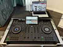 Consola DJ standalone Denon Prime 4 + plus cu flightcase, ssd, skin