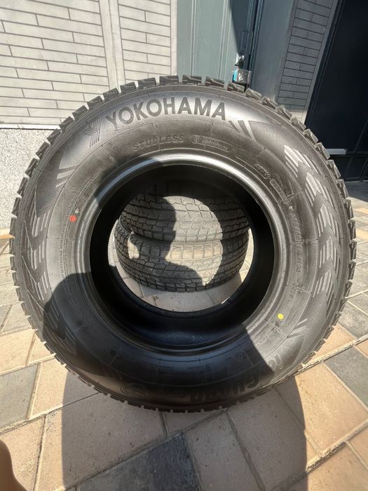 шины YOKOHAMA в отличнем состояний
