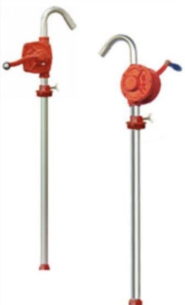 Ручной роторный насос из нержавеющей стали со шлангом в комплекте.