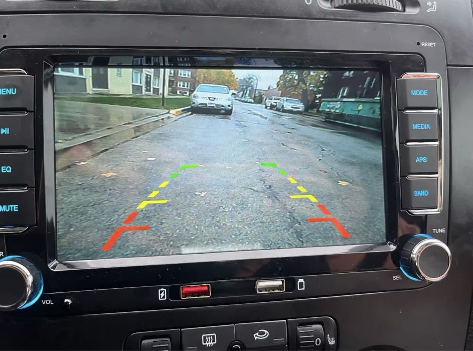 Navigatie Carplay 4GB / 64 GB Volkswagen Passat Golf Tiguan Skoda Seat