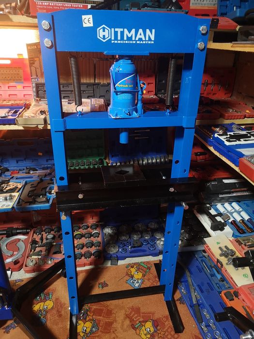 Presă Hidraulica 20 Tone.Am si 30 Tone.