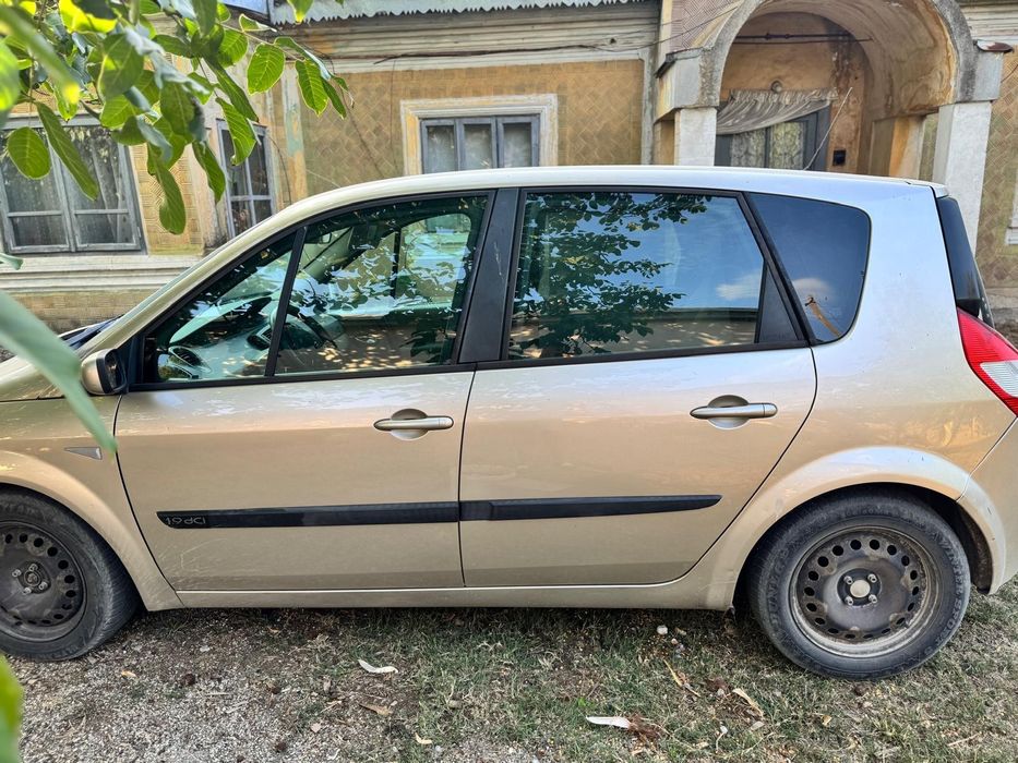 Renault Megane Scenic
