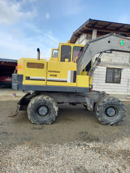 Akerman 14 tone pe roti