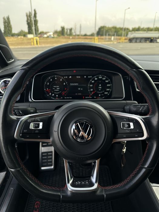 Volkswagen Golf 7 GTI Performance