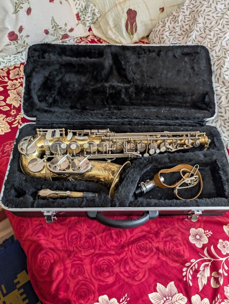 Saxofon Alto Mi bemol PARROT