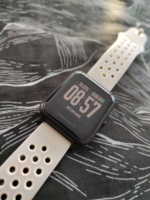 Смарт часовник Xiaomi Amazfit bip lite