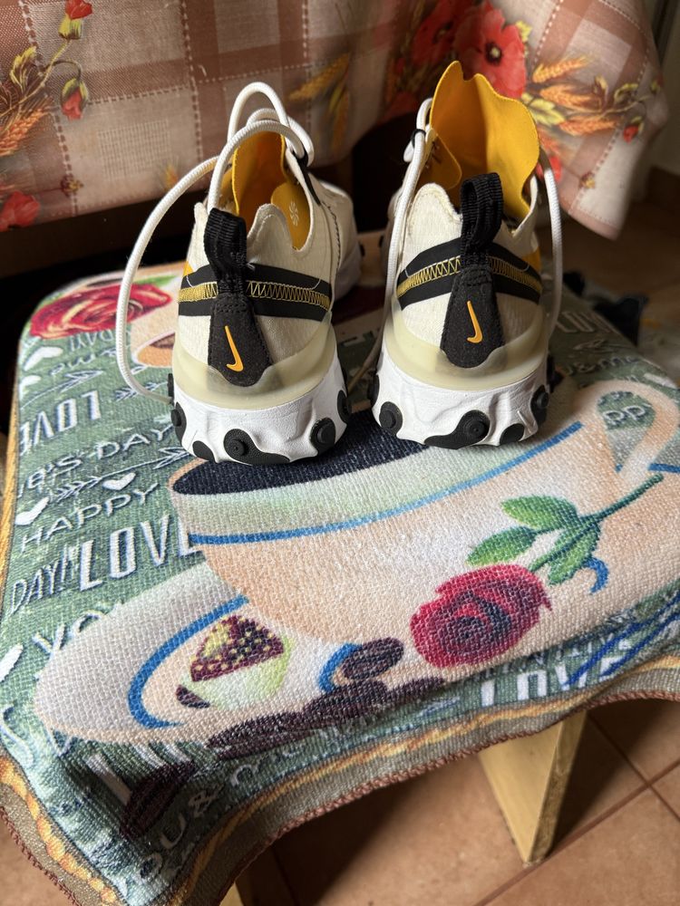 Adidasi nike marimea 38