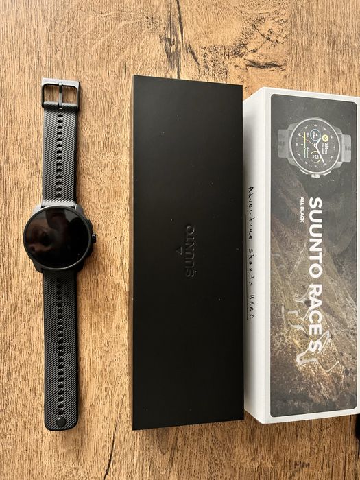 Ceas smartwatch sport Suunto Race S