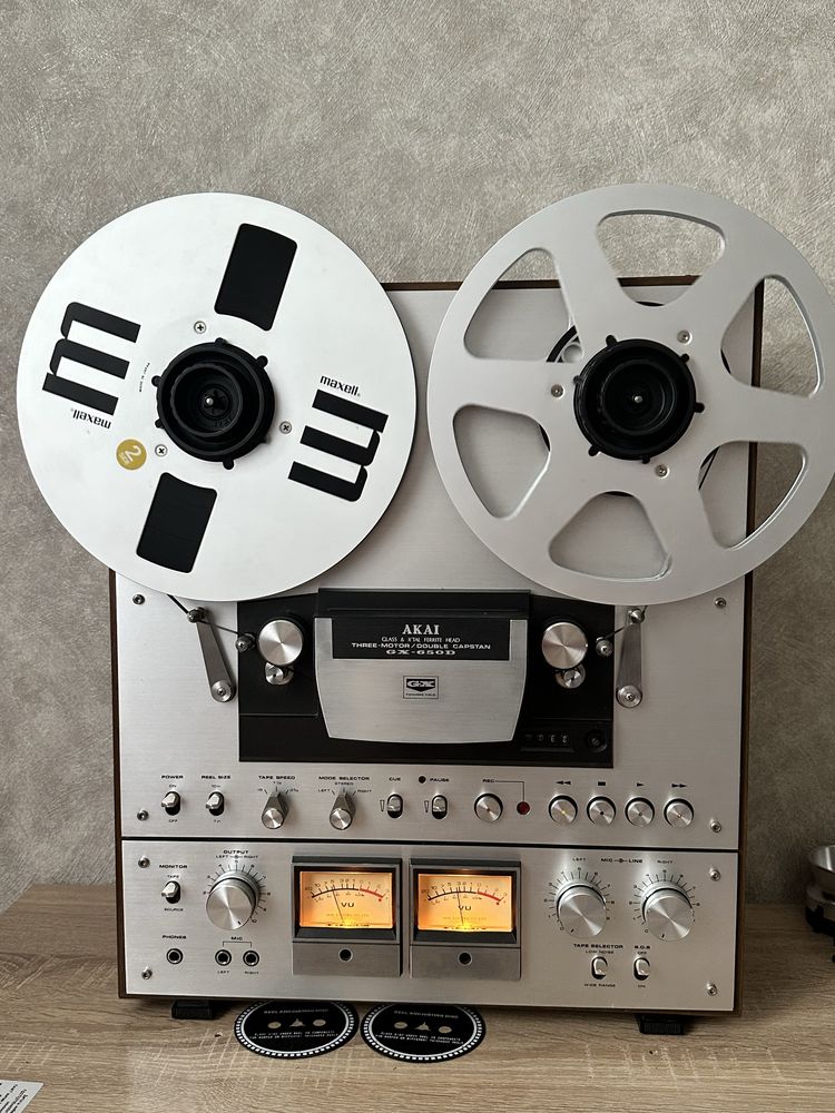 Катушечный магнитофон Akai gx 650