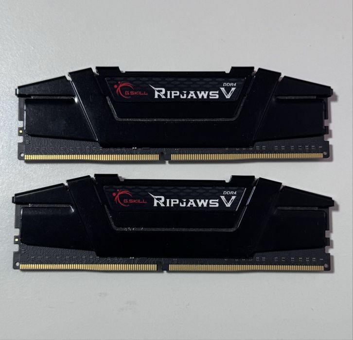 Продам оперативную память 16GB(8x2)