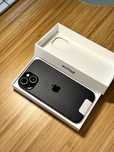iPhone 15 complet nou – Negru, 128GB