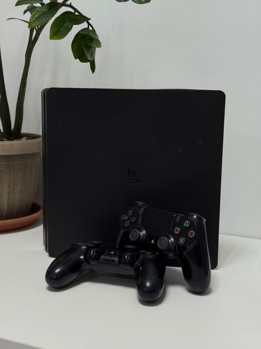 Прошитая Sony Playstation 4 Slim. PS4 slim прошитая