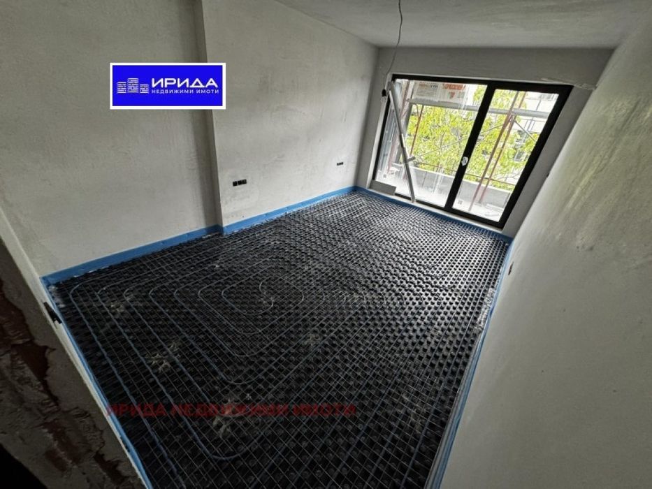 Просторен тристаен апартамент в Бояна с АКТ 14!