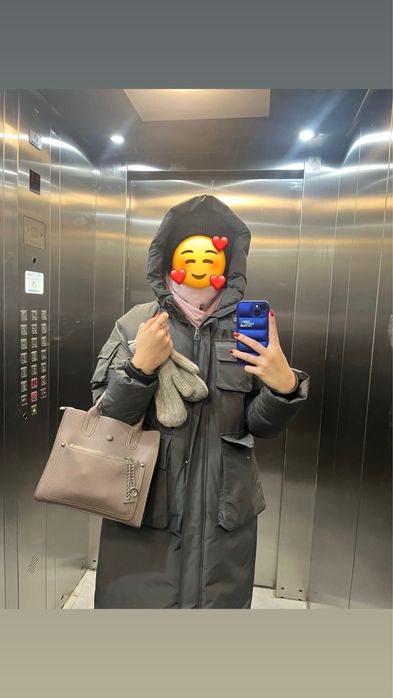 Продам женскую куртку