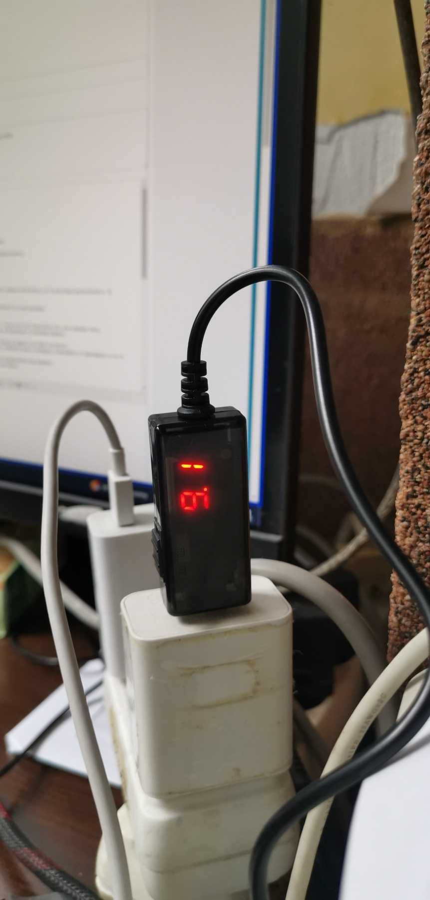 USB усилващ преобразувател DC 5V към 9V или 12V USB